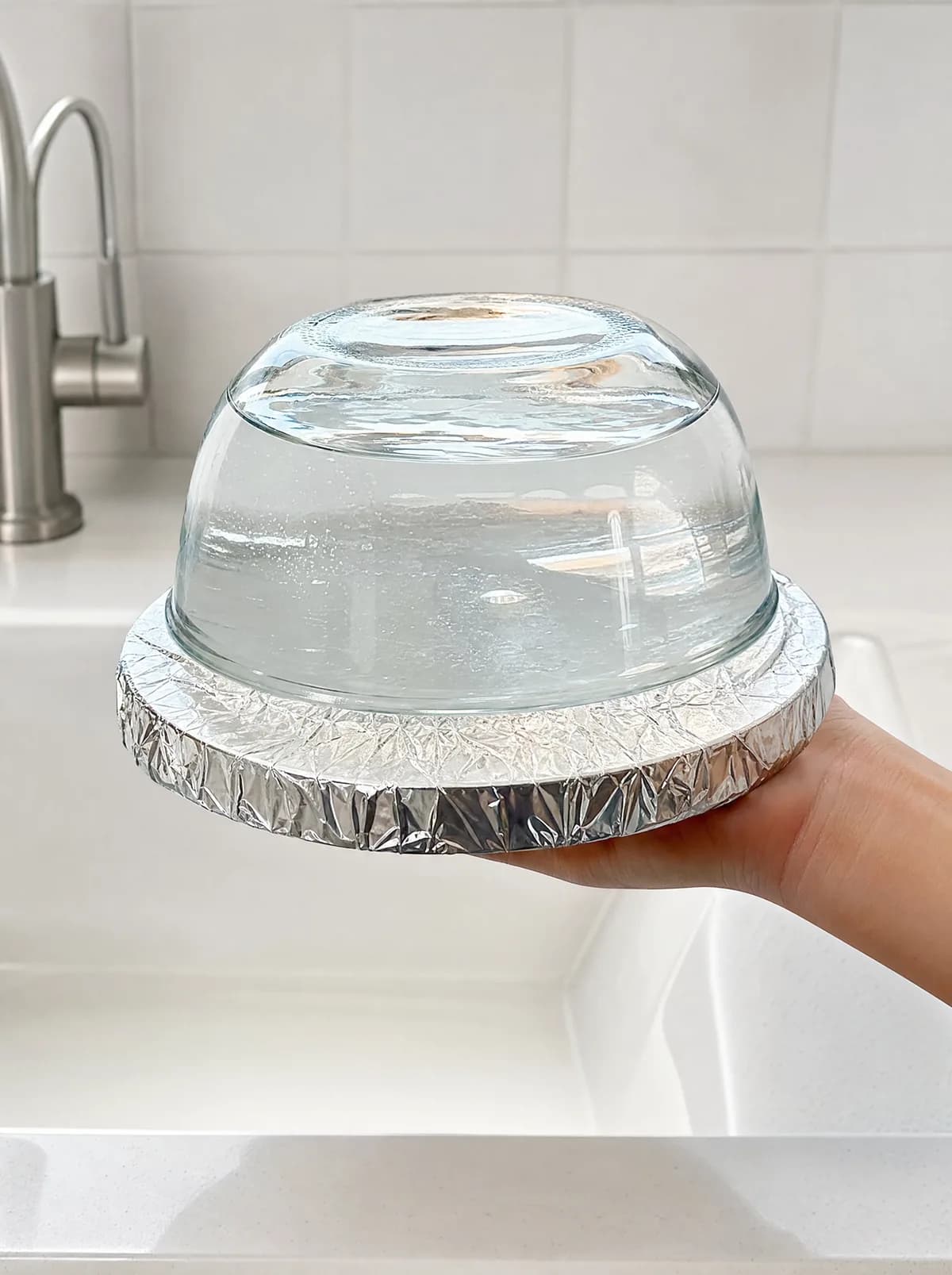 A leak-resistant foil cover demonstration